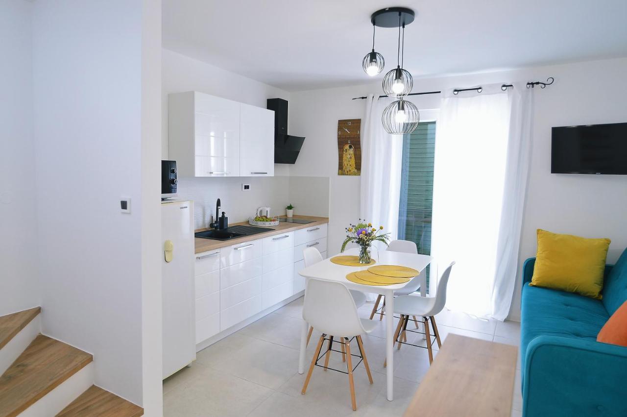 Opatija Sunshine Apartment Exterior photo